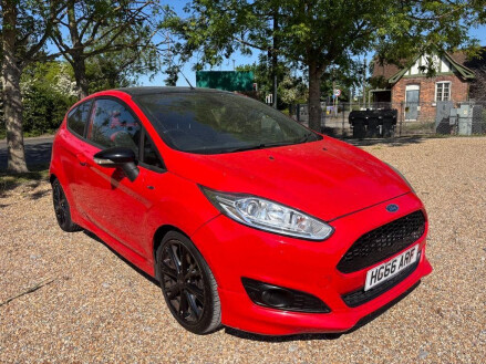Ford Fiesta 1.0T EcoBoost ST-Line Euro 6 (s/s) 3dr