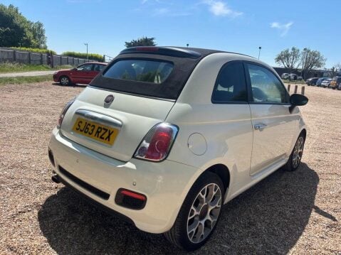 Fiat 500 0.9 TwinAir S Euro 5 (s/s) 2dr 11