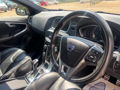Volvo V40 2.0 D2 R-Design Lux Nav Euro 6 (s/s) 5dr 12