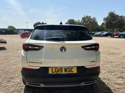 Vauxhall Grandland X 1.2 Turbo Sport Nav Euro 6 (s/s) 5dr 8