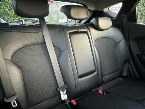 Hyundai ix35 1.6 GDi SE Euro 5 5dr (Nav) 12