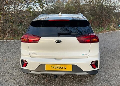 Kia Niro 1.6 GDi 2 9