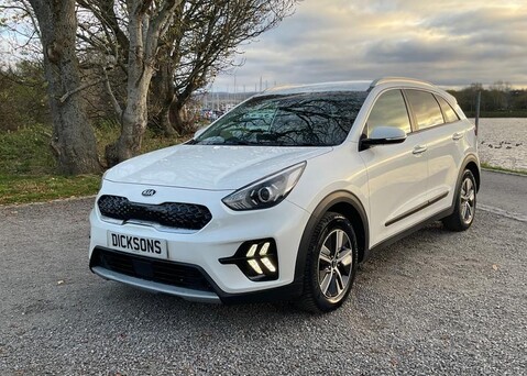 Kia Niro 1.6 GDi 2 11