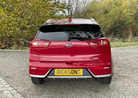 Kia Niro 1.6 GDi 2 9