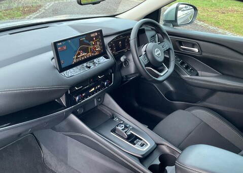 Nissan Qashqai 1.5 (190ps) N-Connecta e-POWER 8