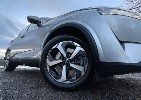 Nissan Qashqai 1.5 (190ps) N-Connecta e-POWER 14