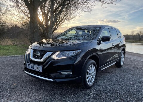 Nissan X-Trail 5Dr SW 1.3 DIG-T (160ps) Acenta Premium 7ST 3