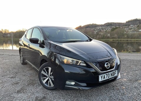 Nissan LEAF E (110kw) Acenta (40kWh) 5 Dr Hatchback 1