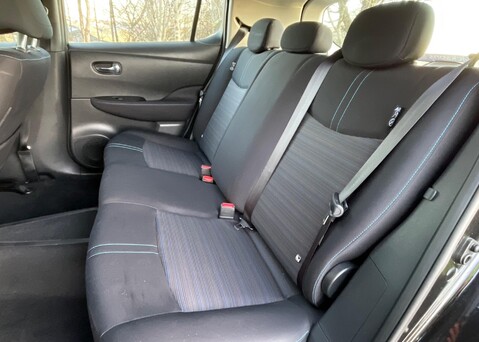 Nissan LEAF E (110kw) Acenta (40kWh) 5 Dr Hatchback 11