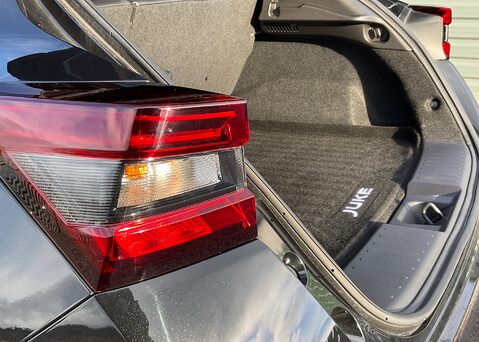 Nissan Juke 1.0 DIG-T (114ps) Tekna DCT 18