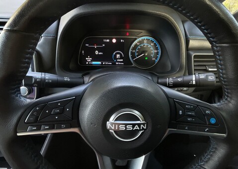 Nissan LEAF E (110kw) Tekna (39kWh) 5 Dr Hatchback 15