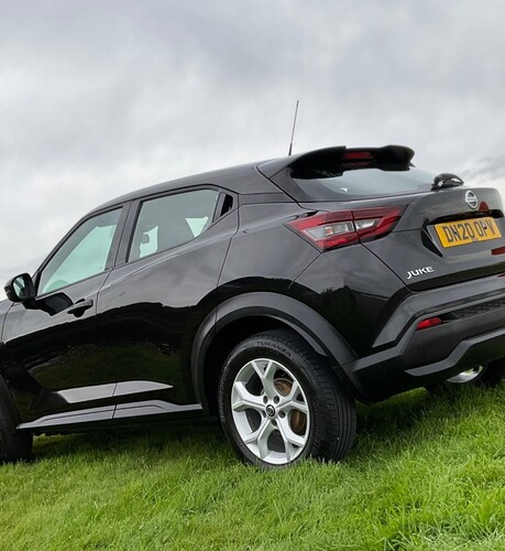 Nissan Juke 1.0 DIG-T Acenta 5-Door Hatchback