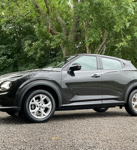 Nissan Juke 1.0 DIG-T Acenta 5-Door Hatchback