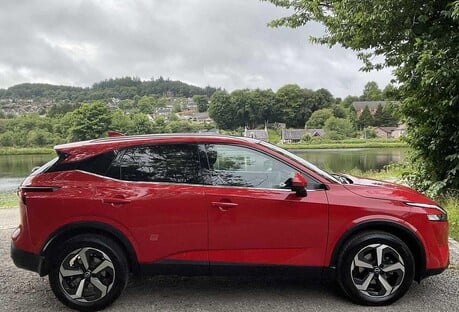 Nissan Qashqai 1.3 DIG-T (140ps) N-Connecta