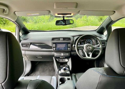 Nissan LEAF E (110kw) Tekna (39kWh) 5 Dr Hatchback 20
