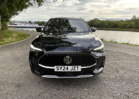 MG HS 1.5 T-GDI 16.6 kWh Trophy Auto Euro 6 (s/s) 5dr 4