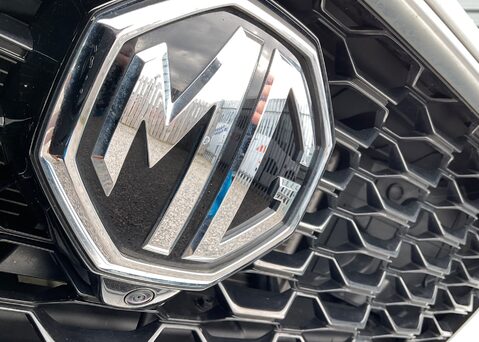 MG ZS 1.0 T-GDI EXCLUSIVE AUTO 4