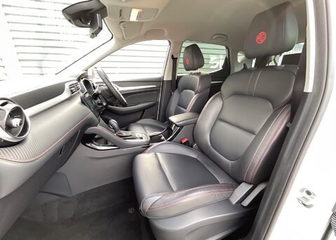 MG ZS 1.0 T-GDI EXCLUSIVE AUTO 15