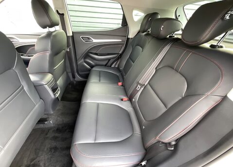 MG ZS 1.0 T-GDI EXCLUSIVE AUTO 16