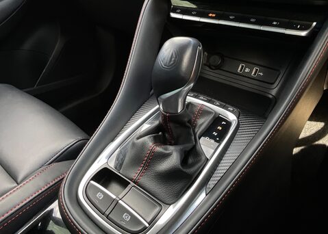 MG ZS 1.0 T-GDI EXCLUSIVE AUTO 18
