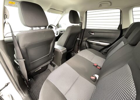 Suzuki Vitara 1.4 Boosterjet MHEV SZ-T Euro 6 (s/s) 5dr 14