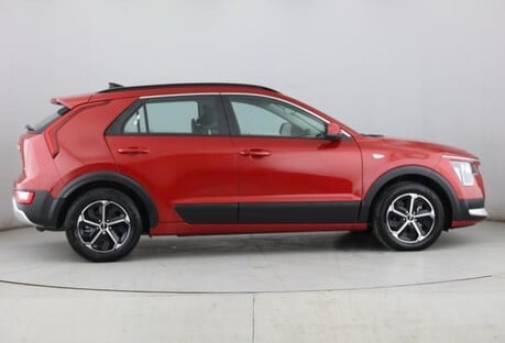 Kia Niro 1.6 GDi HEV 2