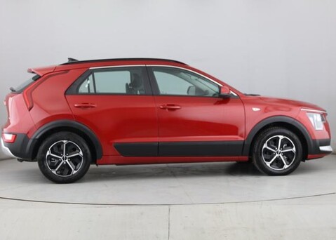 Kia Niro 1.6 GDi HEV 2 3