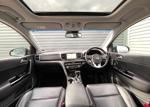 Kia Sportage 1.6 CRDi 48V 4 AWD 14