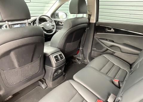 Kia Sorento 2.2 CRDi KX-3 4x4 14