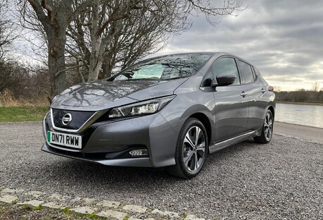 Nissan LEAF E (110kw) Tekna (40kWh) 5 Dr Hatchback