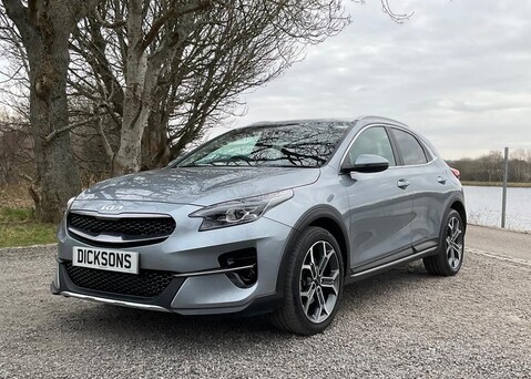 Kia Xceed 1.0 T-GDi ISG  CONNECT 11