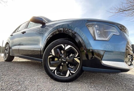 Kia Niro 64.8 kWh 4