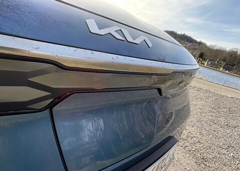 Kia Niro 64.8 kWh 4 5