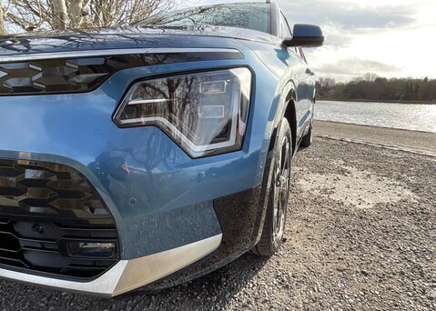 Kia Niro 64.8 kWh 4 6