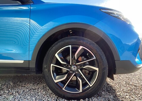 MG ZS EXCLUSIVE VTI-TECH 3
