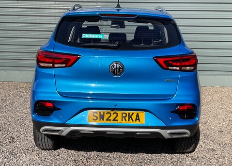 MG ZS EXCLUSIVE VTI-TECH 10