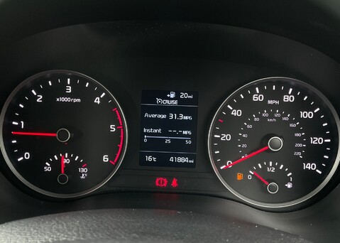 Kia Stonic 1.6 CRDI 2 ISG 23