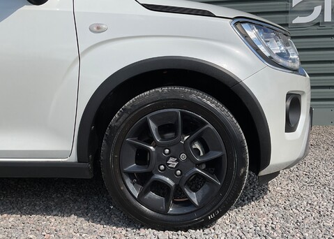 Suzuki Ignis SZ-T DUALJET MHEV 3