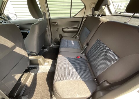 Suzuki Ignis SZ-T DUALJET MHEV 15