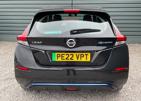 Nissan LEAF ACENTA 13