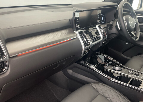 Kia Sorento 1.6T-GDi HEV 'EDITION' AWD 7 SEAT 8