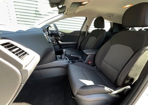 Kia Xceed 1.5 T-GDi '2'  12