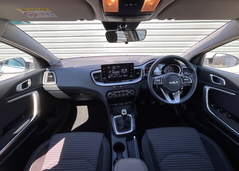 Kia Xceed 1.5 T-GDi '2'  14