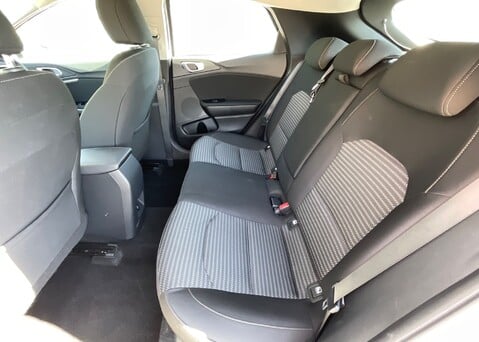 Kia Xceed 1.5 T-GDi '2'  16