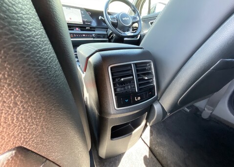 Kia Sportage 1.6 T-GDi GT-LINE PHEV AWD 14