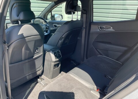 Kia Sportage 1.6 T-GDi GT-LINE PHEV AWD 15