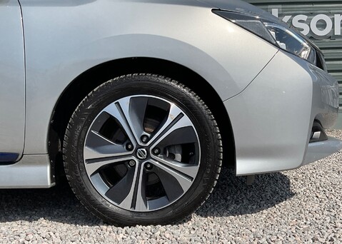 Nissan LEAF TEKNA 3
