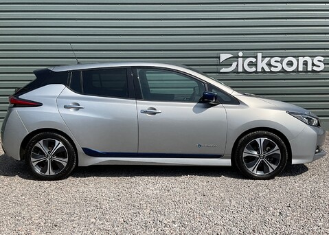 Nissan LEAF TEKNA 10