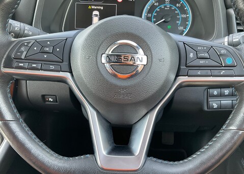 Nissan LEAF TEKNA 22