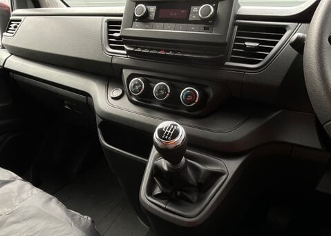 Nissan Primastar DCI ACENTA L2H1 23